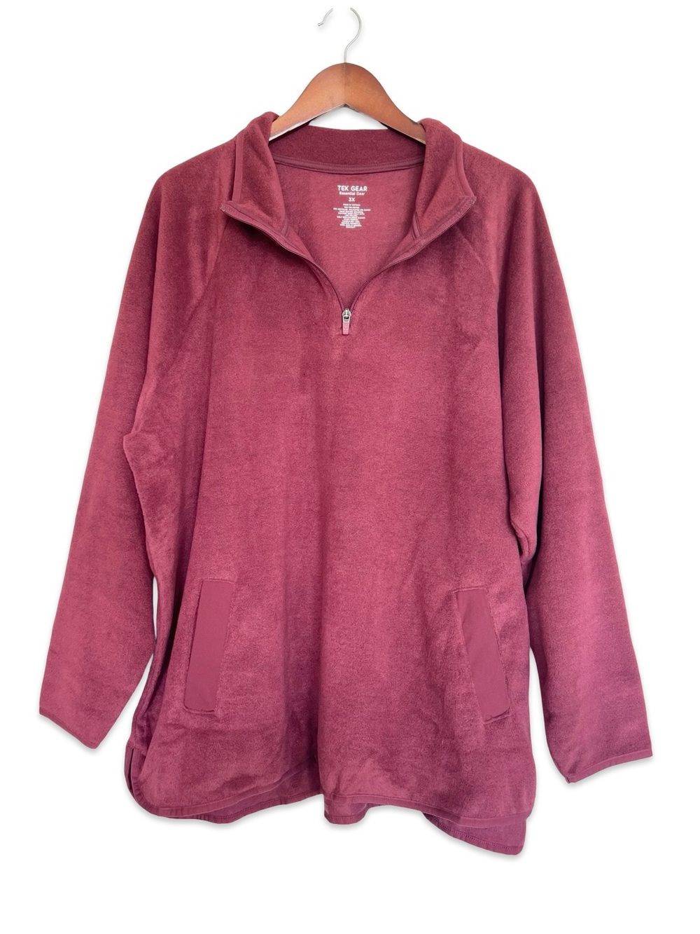 Tek Gear Women’s maroon fleece pullover Size 3X Relaxed fit Cozy Soft Warm New!